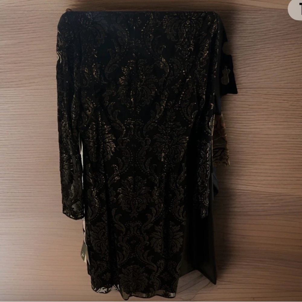 Adrianna Papell Black and Gold Long Sleeve Dress size 12 new with tags #547